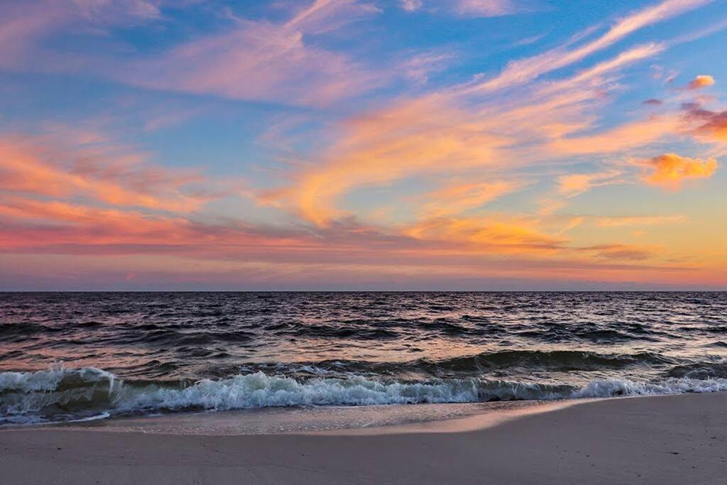 Beach Barn - 5Min To Pcola Beach Gulf Breeze Buitenkant foto